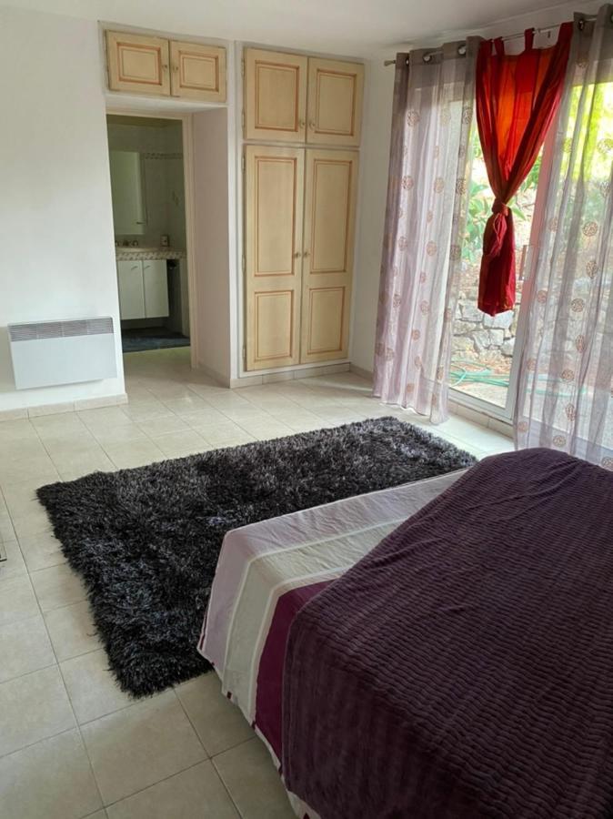 Chambre Spacieuse Independante Dans Villa Plus Parking Privee Ле Кане Екстериор снимка