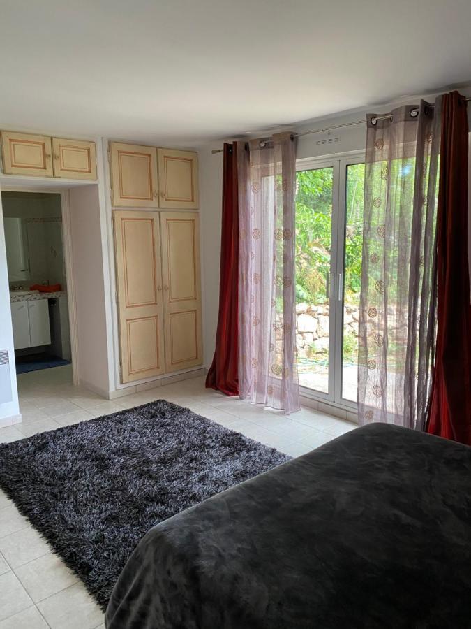 Chambre Spacieuse Independante Dans Villa Plus Parking Privee Ле Кане Екстериор снимка