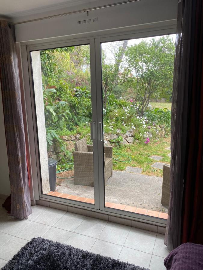 Chambre Spacieuse Independante Dans Villa Plus Parking Privee Ле Кане Екстериор снимка